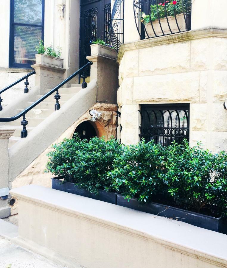 2-Bedroom In Upper West Side, Private Entrance Нью-Йорк Экстерьер фото